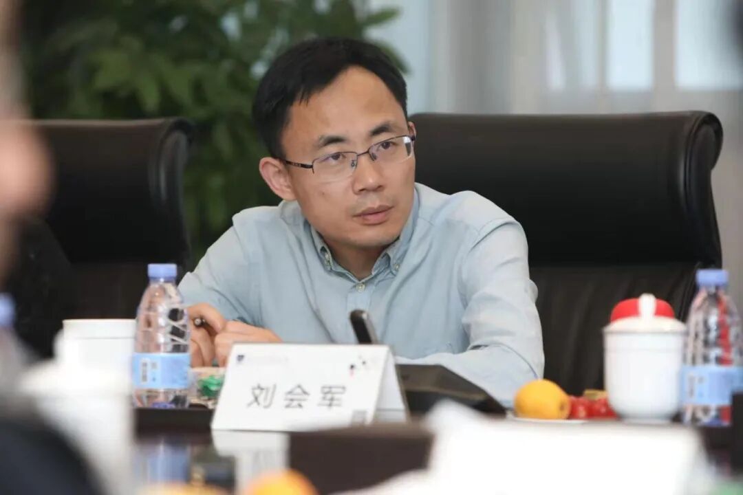 且行且歌且少年——1996届校友刘会军