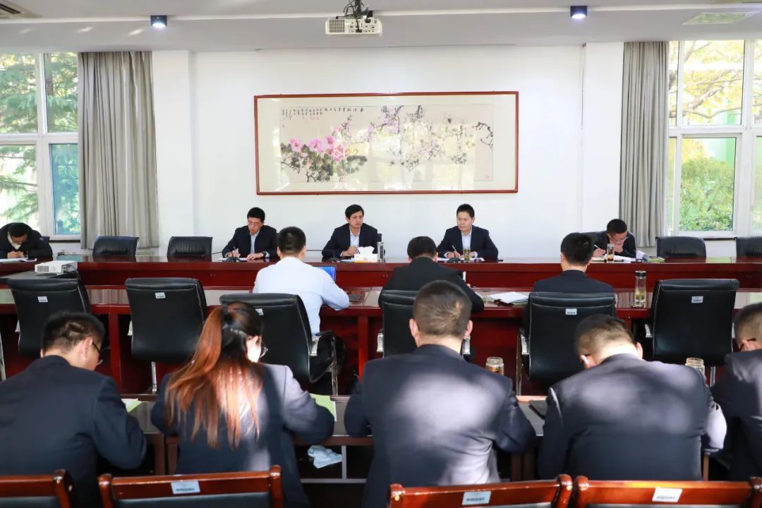 全面运行机制 到位分权赋能——昌乐二中开展年级管道机制运行展示交流活动