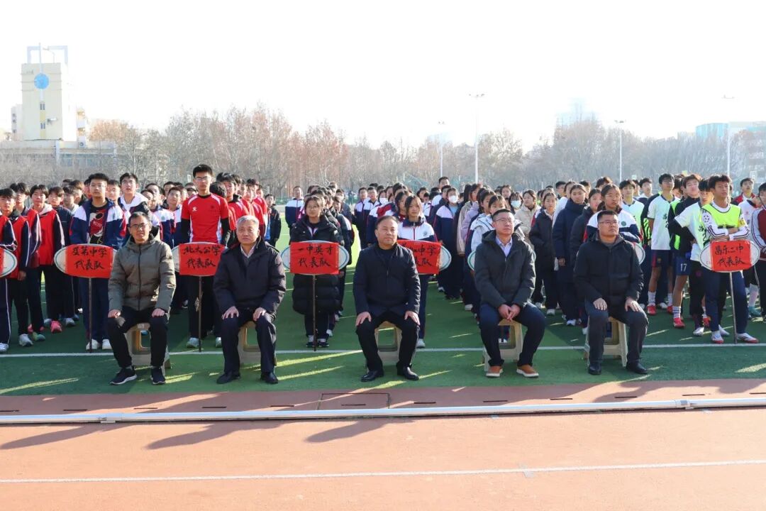 山东省昌乐二中|271教育：昌乐县2025—2026学年“奔跑吧·少年”中小学生体育联赛足球比赛在我校举行