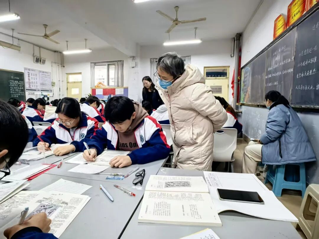 山东省昌乐二中|271教育：县教研中心领导专家来我校开展初中教学视导