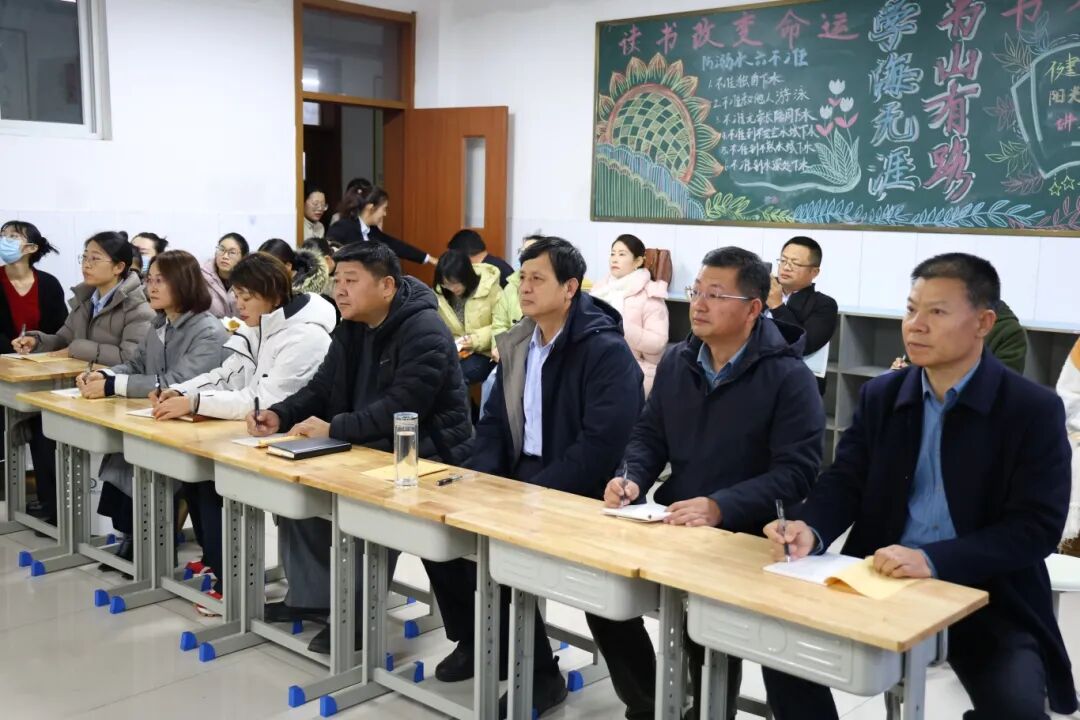 山东省昌乐二中|271教育：张申齐鲁名校长领航工作室成员到昌乐县开发区小学开展联合教研活动