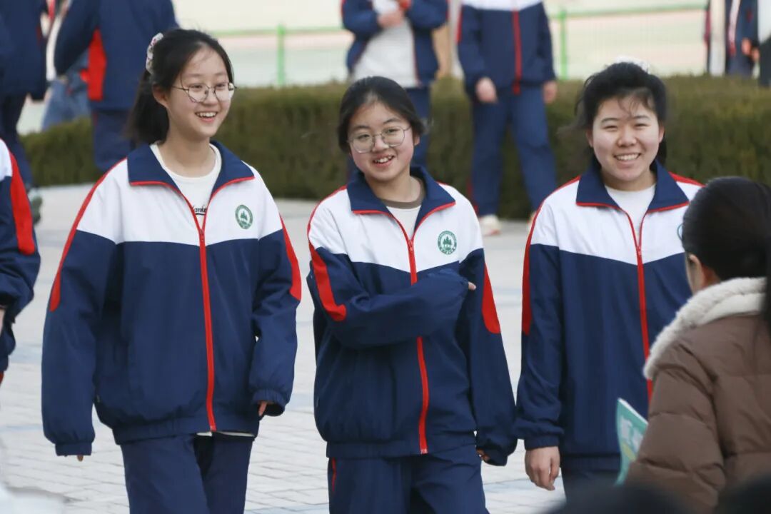 271教育|青春奋进正当时——昌乐二中学子饱满状态开启新学期