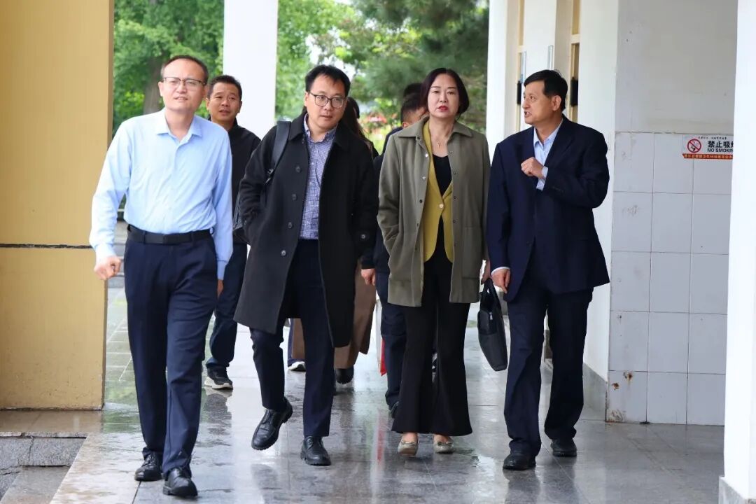 271教育|昌乐二中：山东女子学院领导专家一行到我校指导交流